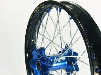 WHEEL ELITE 18X2.15 BL
