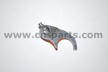 Käigu kahvel vasak - manuaal 4 edasi + 1 tagasi