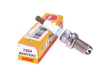 spark plug NGK BKR7EKC