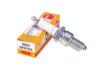 spark plug NGK BPR7ES