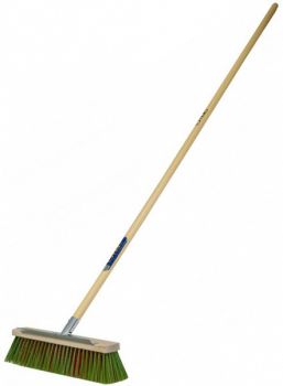 TÄNAVAHARI NAILON HARJASED. METALLIST KAABITS. PUIDUST VARS 1600X500MM US50 BIG