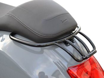 Rear rack -MOTO NOSTRA, with grab hanlde- Vespa GT, GTL, GTV, GTS, GTS Super, GTS HPE, GT60 - 125-200-250-300cc - shiny black