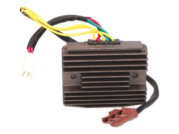regulator / rectifier for Piaggio = IP32364