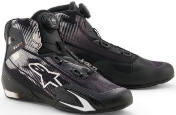 SHOE CELER VENTED BLACK/WHITE